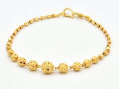 22ct Gold Ladies Graduating Ball Bracelet. SKU: 549681 Purity: 22ct gold Length: 17 cm Weight: 5.80 grams Comes with box packing. Ideal for casual wear Gold Bracelet In 5 Grams For Women, Gold Bracelet For Women Design, Ladies Bracelets Gold Indian, Bracelets For Women Gold Indian, Latest Bracelet Designs Gold For Women, Latest Gold Bracelet For Women, Bracelets Gold Simple For Women, Mens Bracelet Gold Jewelry