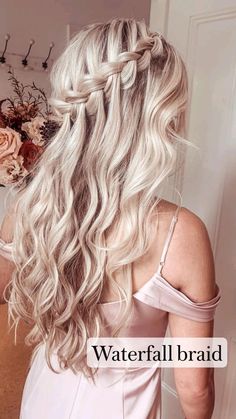 Bridemaids Hairstyles, Hoco Hair Ideas Ponytail, Short Homecoming Hair, Bridesmaid Hair Makeup, Homecoming Hairstyles Updos, Dance Hairstyles, Hairstyles Short Hair, Hair Homecoming, Bridal Hairstyle