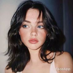 Pretty Faces Woman, Short Hair Face Claim, Round Face Aesthetic, Dark Blue Eyes, Mode Ulzzang, 얼굴 드로잉, Hairstyles For Layered Hair, Glo Up, Face Aesthetic