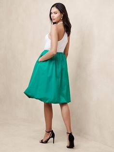 Taffeta Knee-Length Skirt | Banana Republic Factory Stretch Full Skirt Dress With Gathered Details, Relaxed Full Skirt Dresses With Lined Skirt, Flared Skirt Dress With Elastic Waistband For Day Out, Chic Green Gathered Skirt Bottoms, Chic Green Gathered Skirt, Elegant Gathered Skirt For Day Out, Chic Green Dress With Relaxed Fit, Pleated Full Skirt Dress For Day Out, Party Pleated Tiered Skirt Bottoms