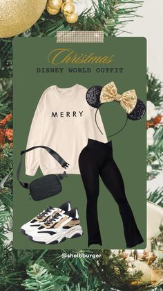 Disney Christmas Party Outfit Ideas, Magic Kingdom Christmas Outfit, Disney World Winter Outfits, Wdw Outfits, Disney Christmas Party, Magic Kingdom Christmas, Merry Sweatshirt