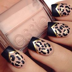 Cheetah Nail Designs, Kutek Disney, Gold Nail Designs, Cheetah Nails, Leopard Print Nails, Leopard Prints, Gold Nail, Leopard Nails, Animal Print Nails