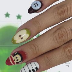 Funky Nail Art Almond, Summer Alt Nails, Enya Umanzor Nails, Paul Frank Aesthetic, Uno Nails, Paul Frank Outfit, Neapolitan Nails, Domo Nails