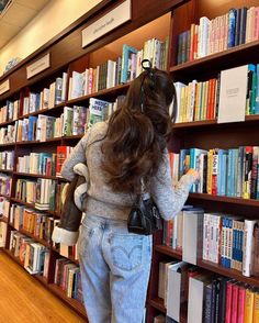 Reading Aesthetics, Library Girl, Hairstyles For All Hair Types, Library Photos, Aesthetic Hairstyles, Abercrombie Girls, Storybook Wedding, Library Aesthetic