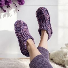 Plum Wool Slippers / Slipper Socks / Handmade Knit Socks.  Limited edition slipper socks, available in all sizes.  Perfect combination of comfort with modern twist.  Each pair differs slightly for one of the kind finish.  Acrylic yarn / machine washable.  Colours might be slightly different due to the specification of the yarn.  Free UK delivery. Different colours available. Fleece Hat Pattern, Fleece Hat, Crochet Socks, Wool Slippers, Handmade Knit, Leather Moccasins, Knitted Slippers, Crochet Slippers, Slipper Socks