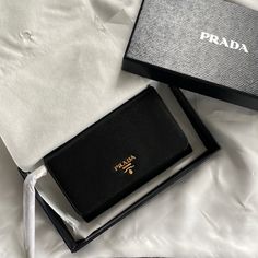 Still In Box, Wrapped And Never Used. Black Saffiano Leather Wallet Luxury Wallet Aesthetic, Prada Wallet Aesthetic, Prada Wallet On Chain, Prada Aesthetic, Brand Purses, Luxury Wallets, Wallet Luxury, Prada Purses, Bags Prada