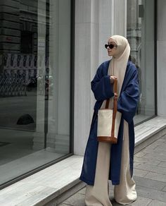 Hijab Modest Outfits, Modest Fashion Muslimah, Aesthetic Hijab Outfit, Hijab Outfit Aesthetic, Aesthetic Muslim Outfits, Outfit Hijab Simple, Hijab Trend