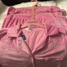 Nwt! Juicy Couture Pink Super Soft Pajama Set In Pink With Rhinestones. Button Up Top, Pants And Shorts Set! Size Xl Hyperfeminine Pajamas, Bimbocore Pajamas, Juicy Couture Pajamas, Pink Pjs, Juicy Couture Purse, Pretty Pink Princess, Pink Pajamas, Soft Pajamas, Button Up Top