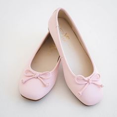 Ballet Flats Pink, Pink Ballerina Flats, Pink Ballet Flats With Bow For Spring, Pink Bow Ballet Flats For Spring, Pink Flats Outfit, Classic Pink Ballet Flats With Round Toe, Classic Pink Round Toe Ballet Flats, Feminine Pink Flats With Bow, Pink Spring Ballet Flats With Bow