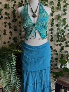 Blue Earthy Outfit, Water Aesthetic Clothes, Carribean Outfits Black Women, Earthy Summer Aesthetic, Flowy Beach Outfits, Carribean Outfits, Earthy Clothes