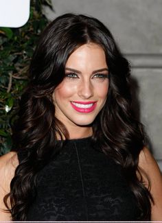 Jessica Lowndes. I freaking love her :) 90210 Jessica Lowndes, Gorgeous Hair Color, Celebrity Hair, Great Hairstyles, Hair Color And Cut, Hair Color Dark, Dark Brown Hair, Hair Photo, Celebrity Hairstyles