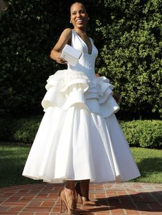 Opera Outfit What To Wear To The, Christopher John Rogers, John Kerry, Kerry Washington, Glam Dresses, Classy Dress, Beautiful Gowns