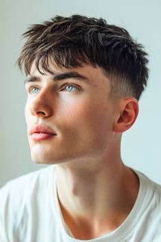 Aesthetic Hair Cuts Boys, Blonde Boys Haircut, High School Boys Haircuts, Teen Boy Haircuts 2024 Straight Hair, Haircuts For Middle School Boys 2024, High School Boys Haircuts 2024, Young Men Haircuts, Caesar Haircut