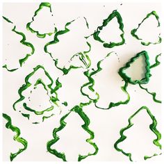 Quick and Easy to Prep Preschool Art Projects - Ms. Stephanie's Preschool Easy Preschool Art Projects, Squiggle Art, Art Preschool, Preschool Art Projects, Easy Art Projects, Marble Painting, Paper Place, School School, Preschool Classroom