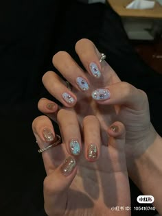 Asian Nails Designs, Blackpink Nails, Jewel Nails, Cny Nails, Japan Nail Art, The Audacity, Gelish Nails, Pearl Nails