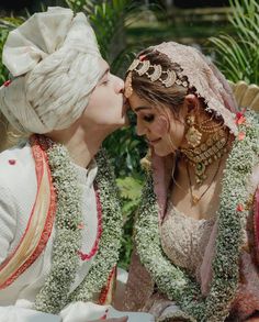 Enchanting Goa Wedding With Awe-Inspiring Décor And Bridal Outfits | WedMeGood Indian English Wedding, Shadi Photoshoot, Indian Wattpad, Nikkah Photos, Couple Dressing, Couple Entry, Aesthetic Bride, Indian Wedding Pictures, Bride Groom Photoshoot