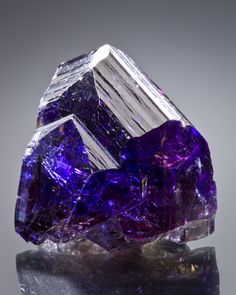 Tanzanite - look at that beautiful purple buried deep inside! <3 Arusha