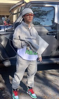 Cute Tomboy Outfits, Streetwear Store, Tomboy Look, Taylor Outfits, Tomboy Chic, Teyana Taylor, Women Streetwear, Swag Outfits For Girls