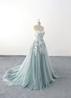 Sweet 16 Party Dresses, Sweet 16 Party Dress, Dresses Sweet 16, Tulle Long Dress, Baju Kahwin, Delicate Dress, Green Wedding Dresses, Ivory Lace Wedding Dress, Sweet 16 Party