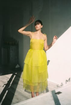 Select Sizes on Backorder Until July 2022. For Expedited Inquiries Please Email info@kamperett.com Laurence Tiered Silk Organza Midi Dress | Chartreuse Midi length dress constructed from a delicate chartreuse silk organza. Self lined bodice with straight cut neckline, dress hits at natural waist and opens up into a full skirt of lightly gathered tiered panels of silk organza. Chartreuse pearl edge finish on each tier adds subtle detail. Thin corded straps tie at each shoulder, invisible side zi Organza Midi Dress, Quoi Porter, Look Formal, Neckline Dress, Tiered Midi Dress, Silk Organza, Midi Length Dress, Black Midi Dress, Full Skirt