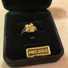 Never Used Brand New Plumeria Flower Ring 14k Gold Size 4 Flower Size 5/8″ .03ct Diamond Center Gold Antique Rings, Pinky Gold Ring, Hibiscus Flower Jewelry, Handmade Gold Flower Ring, Gold Jewelry Mexican, Mexican Gold Rings, Gold Mexican Jewelry, Dominican Jewelry, Mexican Gold Jewelry