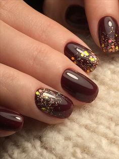 17 Trendy Round Nail Ideas for Fall 2023 Burgundy Nail Designs, Wine Nails, Burgundy Nails, Thanksgiving Nails, Round Nails, Sparkle Nails, Dipped Nails, Fancy Nails