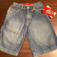 Nwt Vintage Jnco Jean Shorts, Size 7x, “Jnco”On Back Of Shorts Embroidered. B15 Vintage Shorts Women, Jnco Shorts Outfit, Y2k Outfits Shein, Y2k Outfits Roblox Avatar Codes, Y2k Quotes Aesthetic, Roblox Avatar Ideas Y2k, Shein Y2k Outfits, Y2k Pfp Insta, Y2k Outfits Roblox Avatar