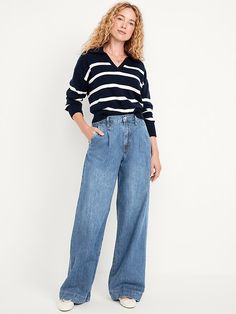 Extra High-Waisted Baggy Wide-Leg Trouser Jeans | Old Navy High Waisted Loose Jeans, Loose Jeans, Perfect Jeans, Old Navy Jeans, Old Navy Women, Bottom Clothes, Trouser Jeans, Belly Button, Welt Pockets