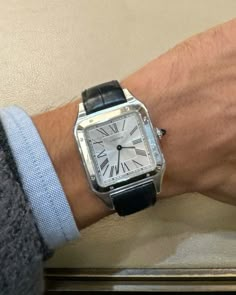 Old Money Skincare, Old Money Watches, Summer Old Money Aesthetic, Mens Clothing Styles Formal, Old Money Watch, Mens Old Money, Mens Haircut Long On Top, Mens Haircut Long, Mens Clothing Styles Summer