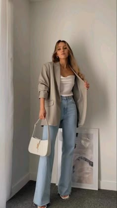 Classy Fashion Style, Old Money Fashion, Professional Outfit, Money Fashion, Luxury Photography, Corporate Style, Effortless Outfit, Minimal Outfit, Outfits Classy