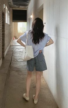 Korean Outfit Street Styles, Pants Skirt, Style Korea, Artist Aesthetic, Ulzzang Fashion, Ootd Style, Shorts Pants