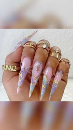 French Nails Glitter, Stilleto Nails Designs, Sassy Nails, Stiletto Nails Designs, Exotic Nails, Long Acrylic Nails Coffin, Glam Nails, Luxury Nails, Coffin Nails Designs