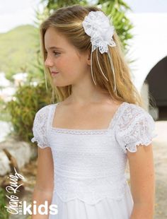 Bohemian Flower Girl Dress, Confirmation Dresses, Charo Ruiz, Fashion Dresses Formal, Cream Color Dress, Romantic Wedding Hair, First Communion Dress, Baptism Dress