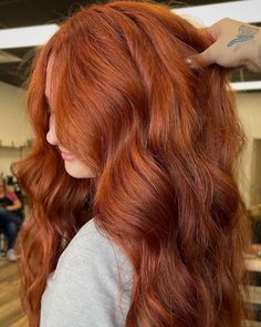 30 Copper Hair Color Ideas To Try This Fall Awesome Hair Color, Copper Hair Color Ideas, Beautiful Haircuts, Copper Hair Color, Awesome Hair, Balayage Hair Blonde, Burgundy Hair, Haircut And Color, Copper Hair