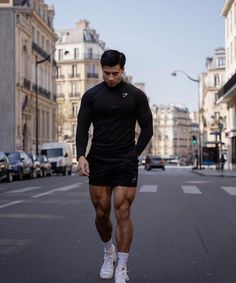 Man Gym Outfit, Athletic Body Men, Athletic Mens Fashion, Gym Wear Men, Gym Photos, Male Fitness Models, Training Clothes