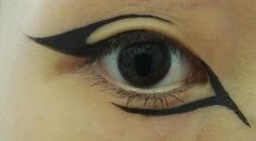 Decided to do some graphic liner :) #makeup #beauty Makeup Graphic Liner, Graphic Liner Makeup, Liner Makeup, Graphic Liner, Fall Makeup, Fall Season, Makeup Looks, Beauty Makeup