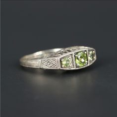 Vintage Sterling Silver Peridot Ring. Size 6.75. Vintage Emerald Ring Silver, Emerald Ring Vintage, Peridot Ring, Emerald Ring, Womens Jewelry Rings, Solid 925 Sterling Silver, Vintage Sterling Silver, Emerald, Sterling Silver Rings