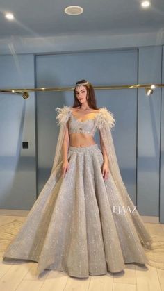 Bride Dress For Engagement, Ejaaz Couture Lehenga, Bridal Lehenga For Sangeet, Wedding Outfits For Reception, Ejaazcouture Lehenga Bridal, Dress Idea For Wedding, Ejaazcouture Lehenga, Party Gowns Indian Weddings, Engagement Lehenga For Bride