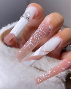 Christmas Acrylic Nails, Trend Prediction, Ballerina Christmas, Pico Rivera, Long Acrylic Nail Designs, Nail Trend, Winter Nails Acrylic, Long Acrylic Nails Coffin