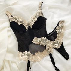 Neue Outfits, Lace Bustier, Black And Beige, Miss Dior