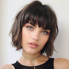 36 Stunning Bangs Hairstyle ideas for 2024 Grow Out Bangs, Textured Bob With Bangs, Short Shag With Bangs, Bangs 2024, Baby Bangs Long Hair, Shag Bob, Hair Bobs, Haircuts Trendy