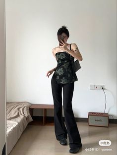 Ulzangg Outfit, All Black Outfit Formal, Cny Outfit, Latin Fashion, Makeup Mistakes, Make Mistakes, Perfect Makeup, Hair Tips