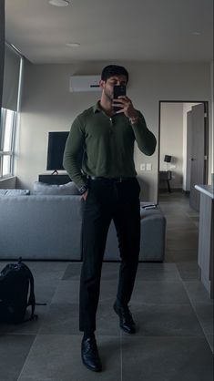 Wealthy Casual Outfits Men, Date Night Outfit Men Aesthetic, Mens Formal Date Night Outfit, Mens Clothing Styles Turtle Neck, Night Out Men Outfit Classy, Smart Dinner Outfits Men, Dinner Party Men Outfit, Engagement Party Men Outfit, Nice Dinner Outfits Men