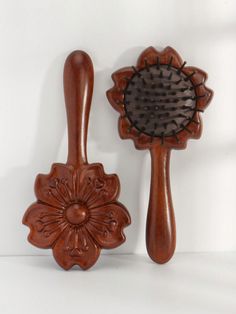 One-Piece Sandalwood Carved Floral Comb Airbag Massage Comb, Compact Soft Cushion Ladies Handbag Hair Comb Hair BrushI discovered amazing products on SHEIN.com, come check them out! Ross Finds, Natural Body Products, Floral Hair Comb, Little Crafts, Floral Comb, Massage Brush, Floral Hair Combs, Promote Healthy Hair Growth, Styling Brush