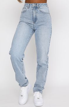 Who's That Girl Straight Leg Denim Jeans Washed Blue | White Fox Boutique USA Straight Leg Jeans Outfits, Light Blue Jeans, Cute Jeans, Straight Leg Denim, White Fox, Relaxed Fit Jeans, Light Wash Jeans, Pocket Design, Jean Outfits