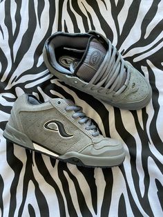 Stylish Shoes, Skate Shoes, Grey, Clothes