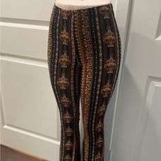 I Have Sizes S,M, L And The L Can Be Used As A Xl Because These Stretch And Fit Me Well As I Am Size Xl. Very Comfortable And Cute Leggings Never Worn And Brand New Bellbottom Leggings, Bell Bottom Yoga Pants, Bell Bottom Leggings, Boho Leggings, Dance Pants, Seersucker Pants, Flared Leggings, Cute Leggings, Red Jumpsuit