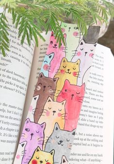 art, painting, cute, bookmark, creativity, aesthetic Cat Bookmark, Themed Christmas, Cute Bookmarks, Cat Themed, Cat Wall Art, Bookmarks Handmade, Cute Easy Drawings, Cat Wall, Cat Theme