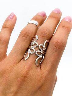 This Statement Rings item by Don925 has 877 favorites from Etsy shoppers. Ships from New York, NY. Listed on Apr 5, 2023 Chunky Silver Ring, Silver Boho Jewelry, Ring Aesthetic, Ring Butterfly, Ring Wrap, Chunky Silver Rings, Unusual Rings, Ring Heart, Dope Jewelry