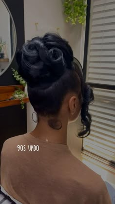 Up Black Hairstyles, Updo Hairstyles Curly, Updo Hairstyles Curly Hair, 90s Updo Hairstyles, 90s Updo, Updo Cabello Natural, Natural Hair Updo Wedding, Black Color Hairstyles